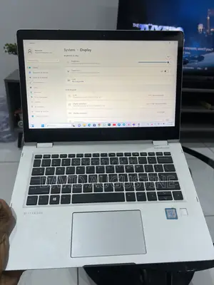 Laptop HP EliteBook X360 1030 G2 8GB Intel Core i5 HDD+SSD 256GB