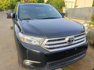 Toyota Highlander 2012 Black