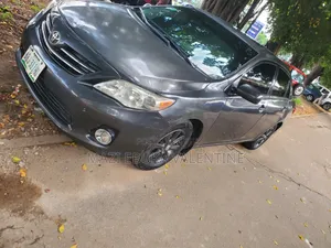 Toyota Corolla 2013 Gray