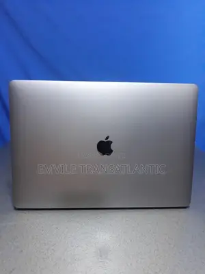Laptop Apple MacBook Pro 2016 16GB Intel Core i7 SSD 2T