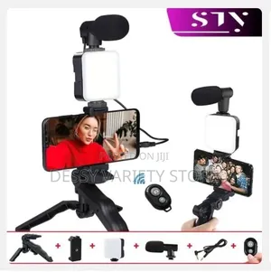 Tripod Phone Stand With Clip and Microphone Kit for Video Recording