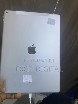 Apple iPad Pro 12.9  (2015) 128 GB White
