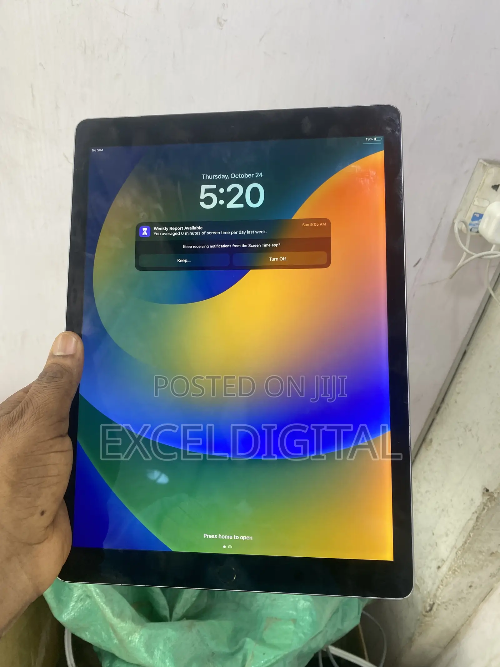Apple iPad Pro 12.9  (2015) 128 GB Gray