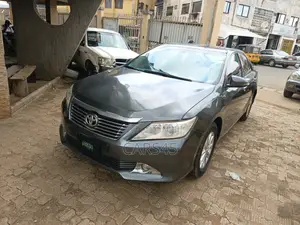 Toyota Camry 2012 Gray