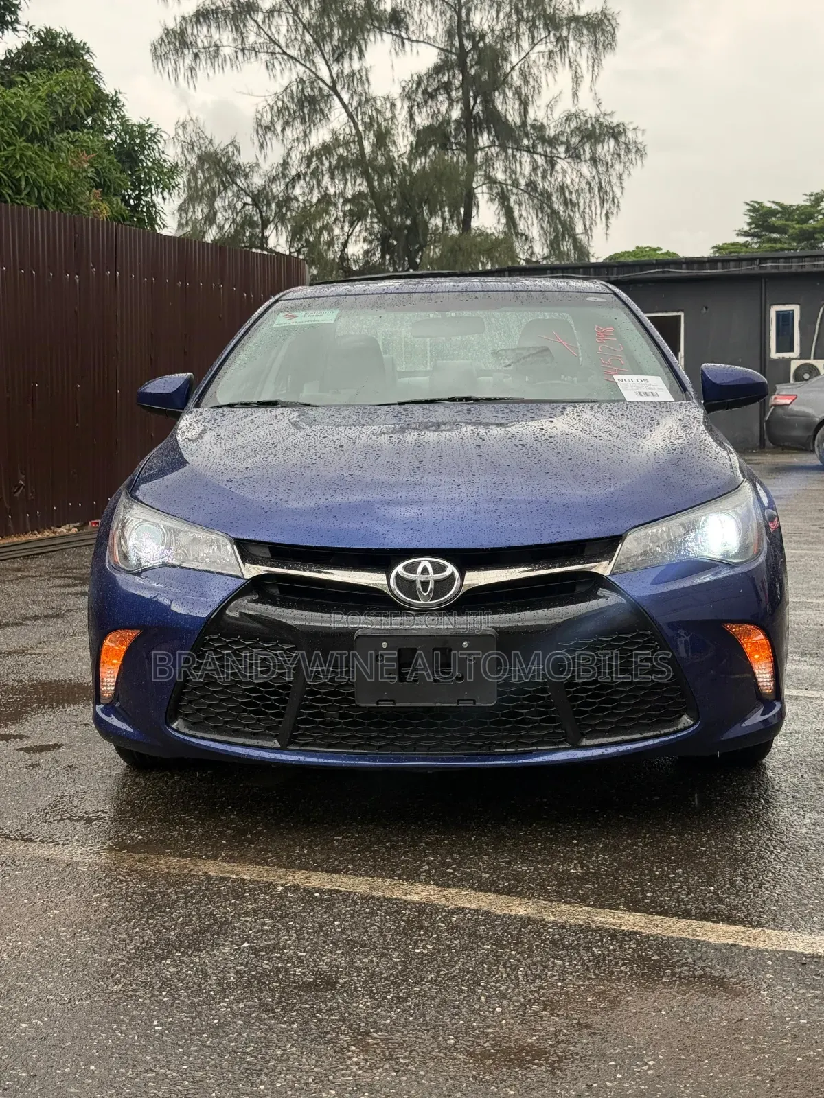 Toyota Camry 2016 Blue