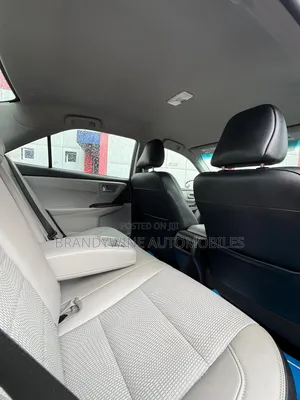 Toyota Camry 2016 Blue