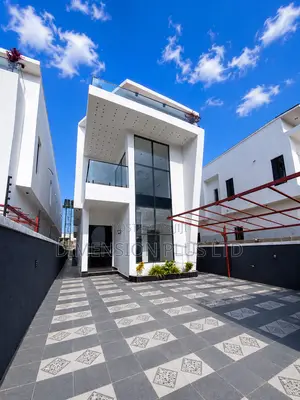 5bdrm Duplex in Sangotedo for sale
