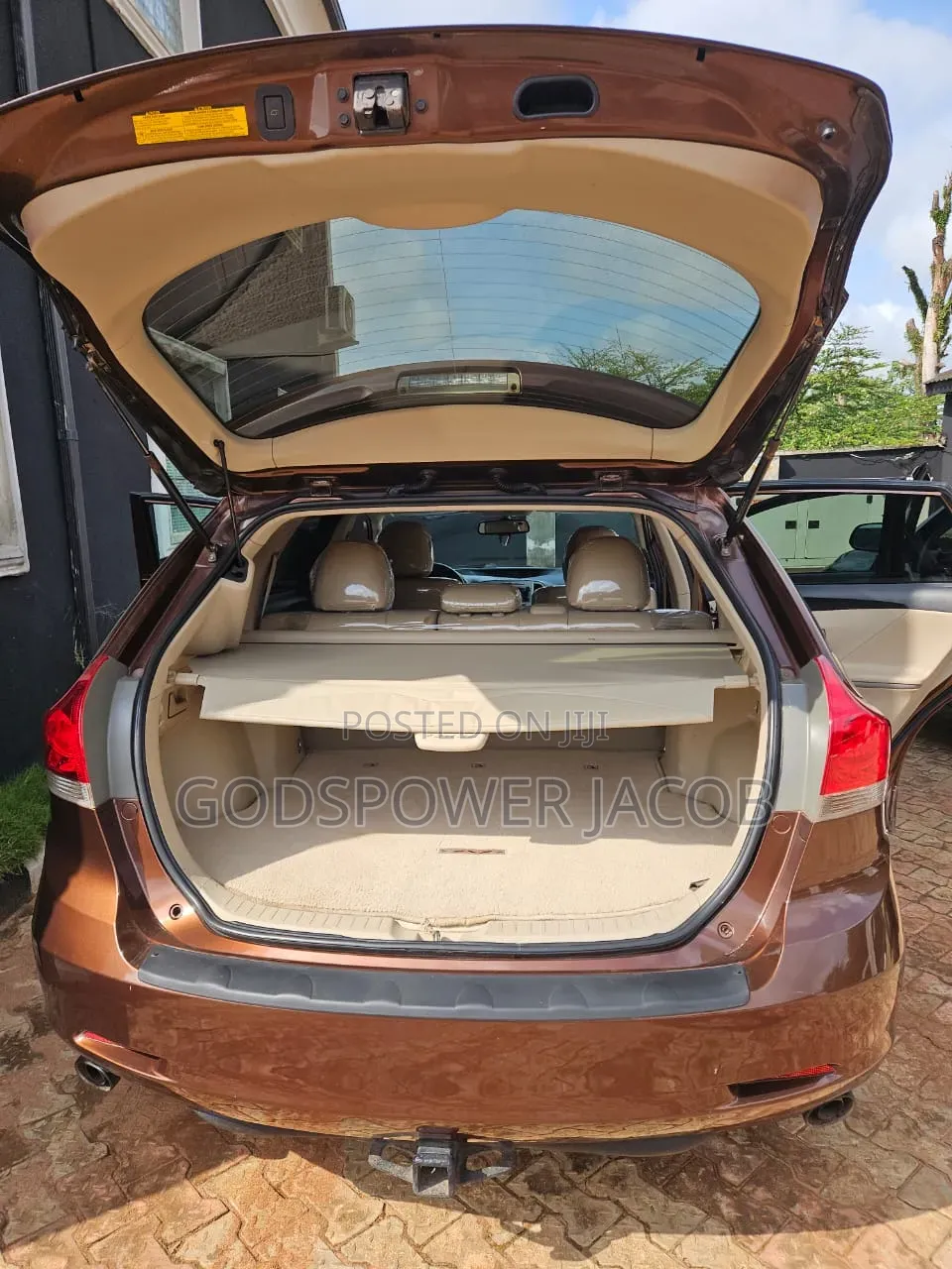 Toyota Venza 2011 Brown