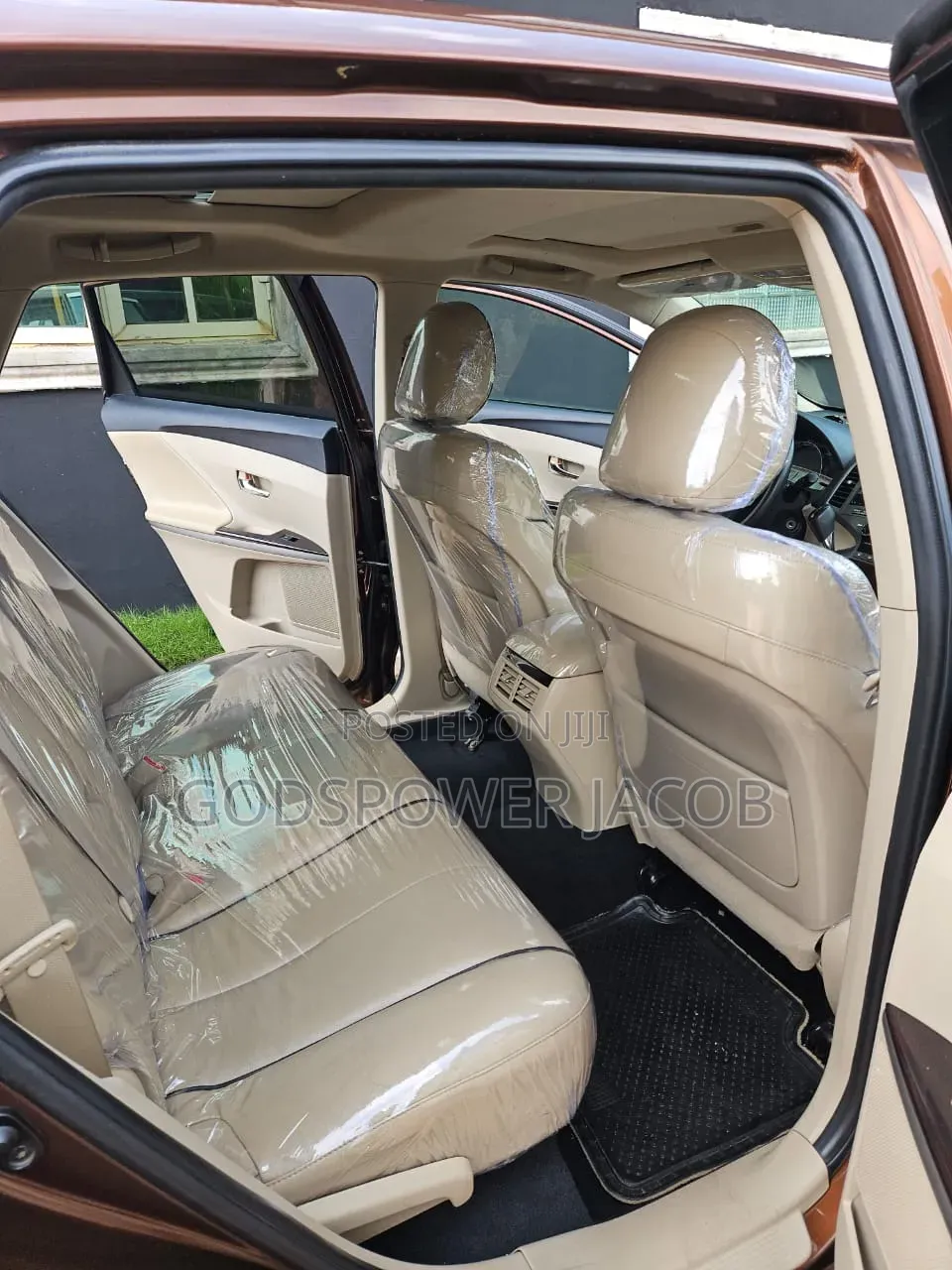 Toyota Venza 2011 Brown