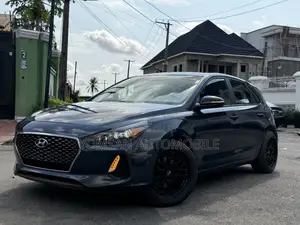 Hyundai Elantra Value Edition 2020 Blue
