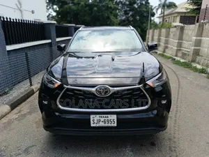 Toyota Highlander 2022 Black