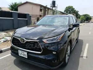 Toyota Highlander 2022 Black
