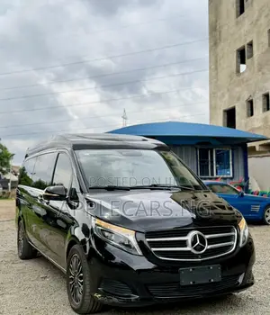 Mercedes-Benz Viano 2018 Black
