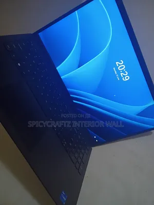 Laptop Dell Latitude 3520 8GB Intel Core i5 SSD 500GB