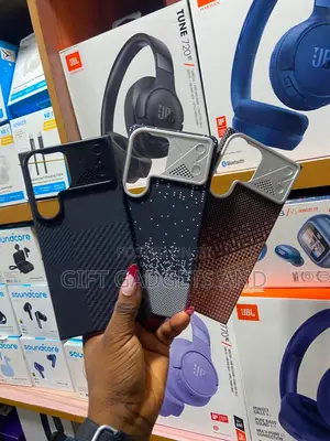 Samsung Pouches