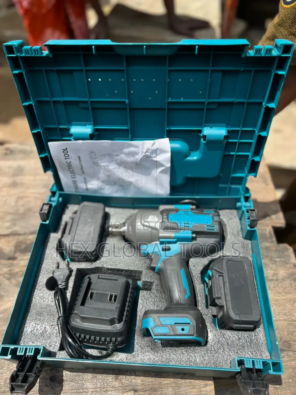Bosch 31⁄4" Impact Wrench