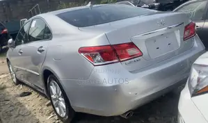 Lexus ES 350 2011 Silver