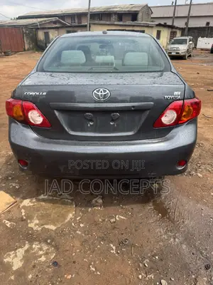 Toyota Corolla 2008 Gray