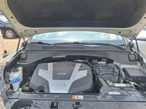 Hyundai Santa Fe 2017 Silver