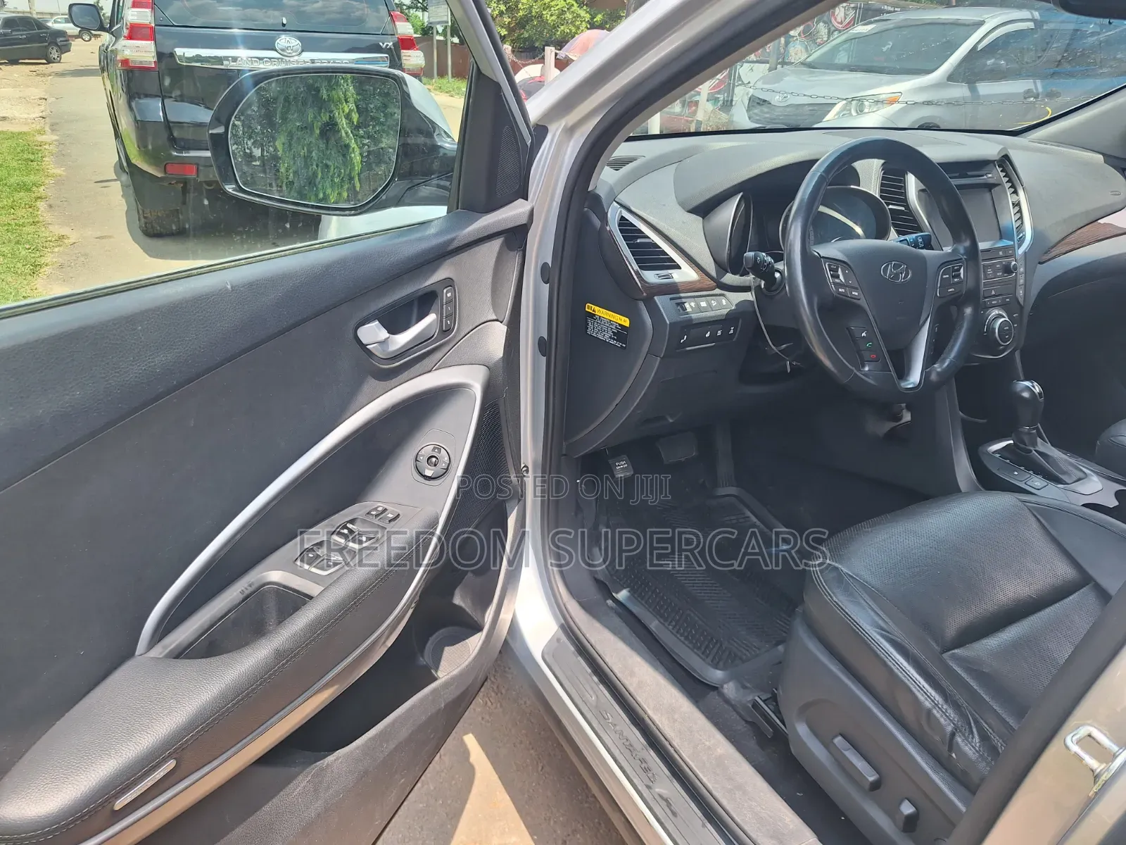 Hyundai Santa Fe 2017 Silver