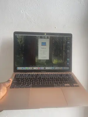 Laptop Apple MacBook Air 2020 8GB Intel Core i3 SSD 250GB