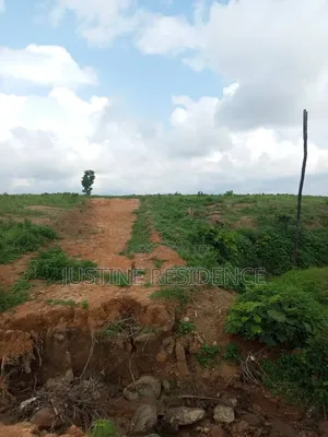 Land in Apo Shetti