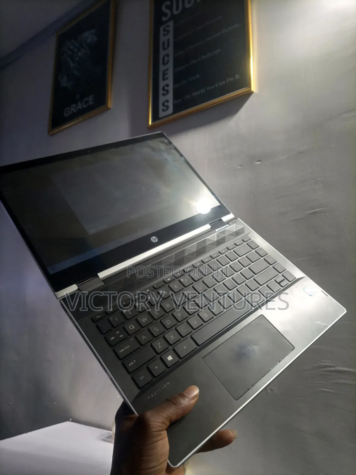 Laptop HP Pavilion x360 8GB Intel Core i3 SSD 128GB