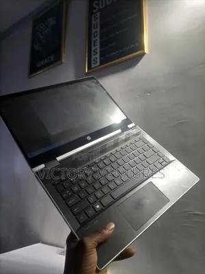 Laptop HP Pavilion x360 8GB Intel Core i3 SSD 128GB