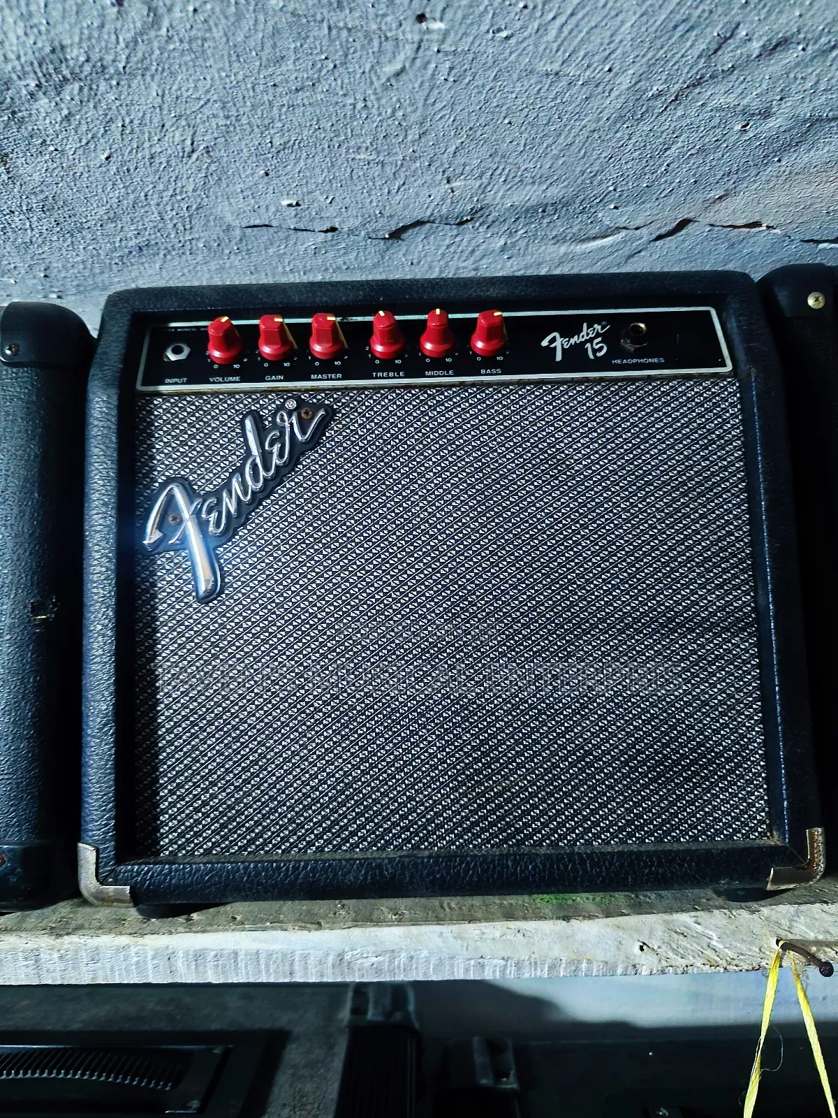 Fender 15 Watts Electric Guitar Combo