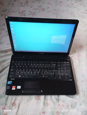 Laptop Toshiba Satellite L600 4GB Intel Core i5 HDD 256GB