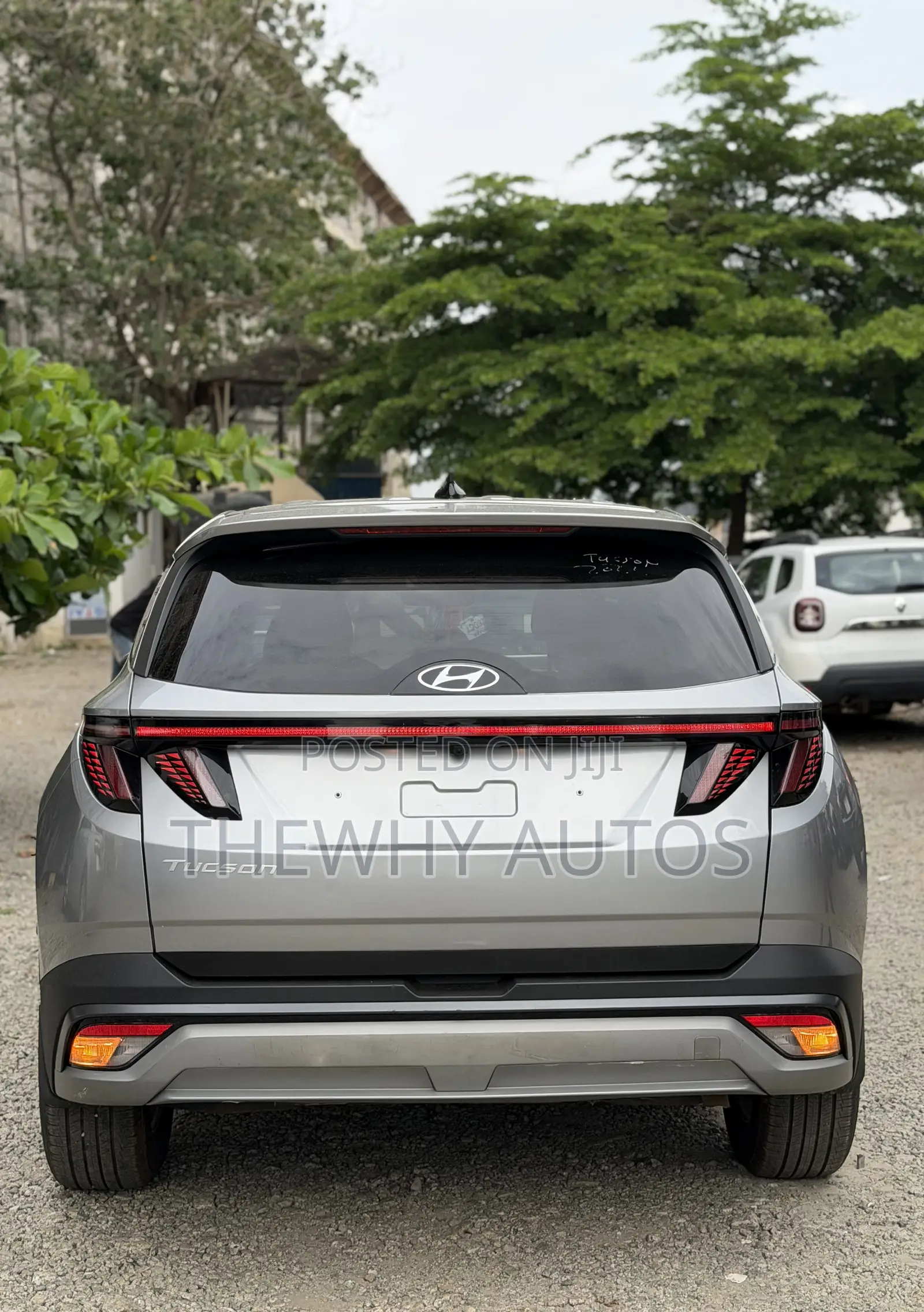 Hyundai Tucson SE 2026 Gray