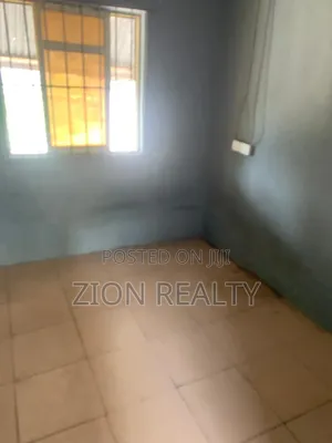 1bdrm Bedsitter in New Road, Awoyaya for rent