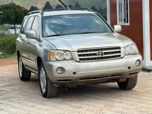 Toyota Highlander 2004 Silver