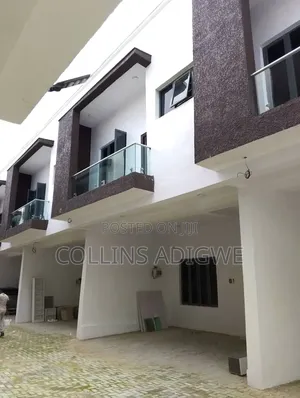4bdrm Duplex in By Blenco Sangotedo for sale