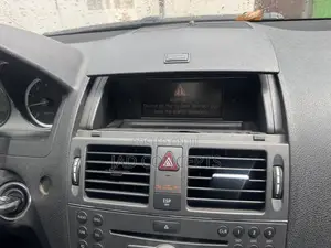 Mercedes-Benz C300 2010 Gray