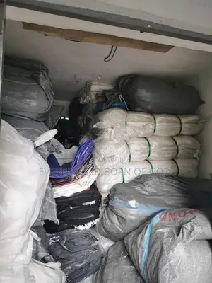 100kg and Other Industrial Packing Woven Sacks Available in Store