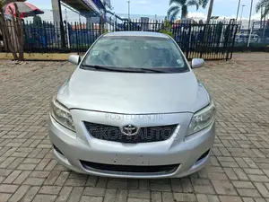 Toyota Corolla 2009 Silver