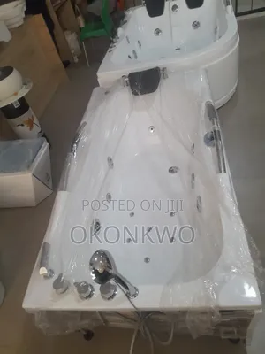 Single Jacuzzi for Bathroom