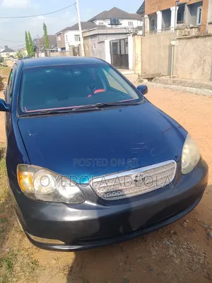 Toyota Corolla S 2007 Brown