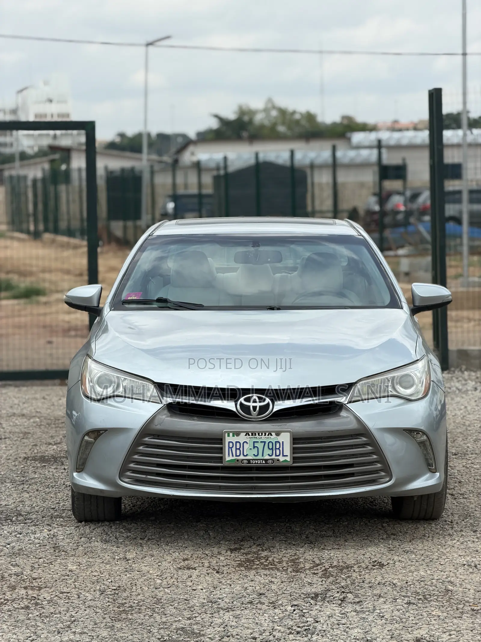 Toyota Camry 2015 Silver