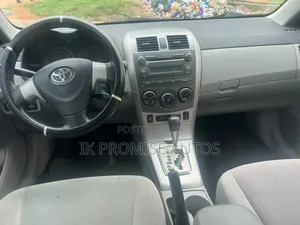 Toyota Corolla 2012 Blue
