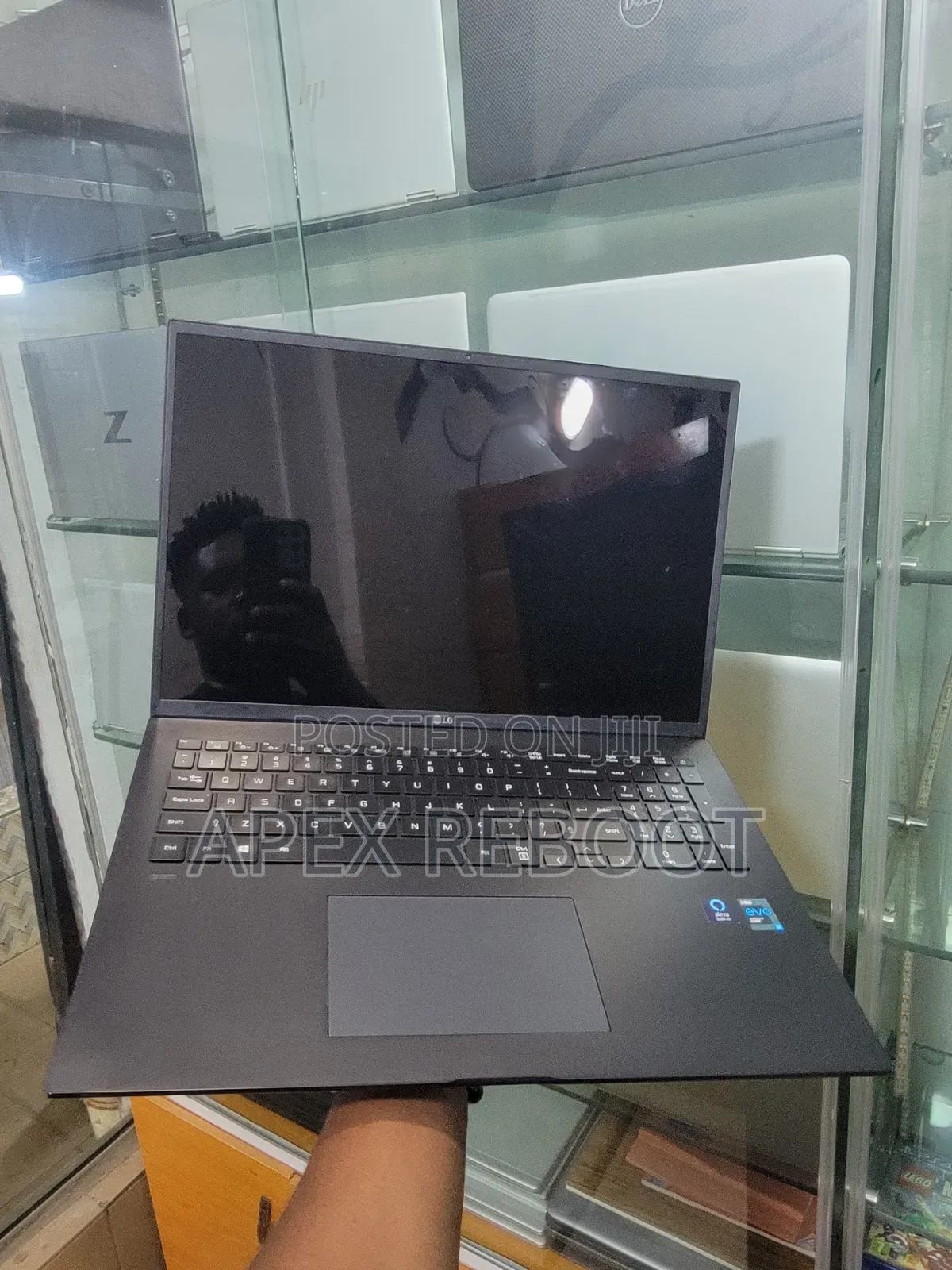 Laptop LG Gram 15.6 16GB Intel Core i7 SSD 256GB