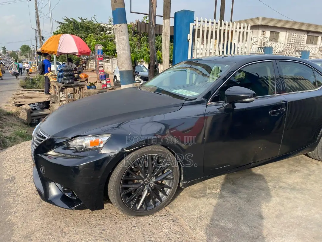 Lexus IS 2014 Black