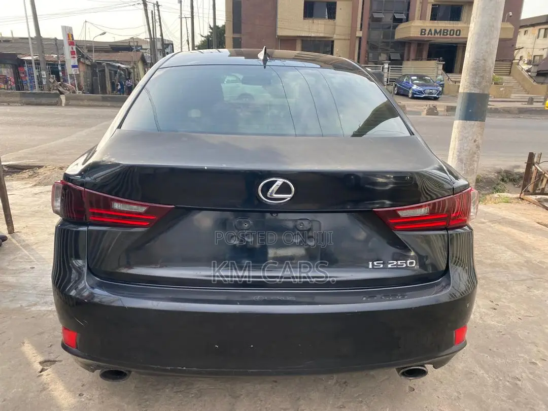 Lexus IS 2014 Black