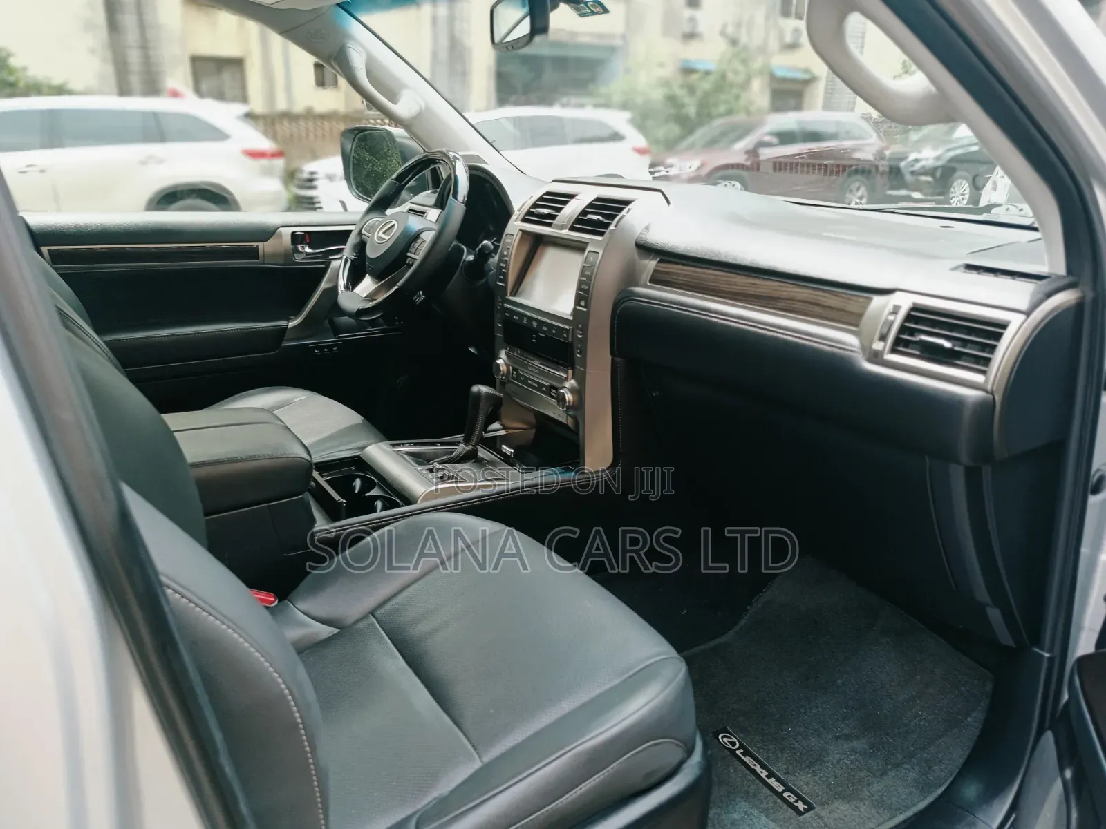 Lexus GX 2018 Silver