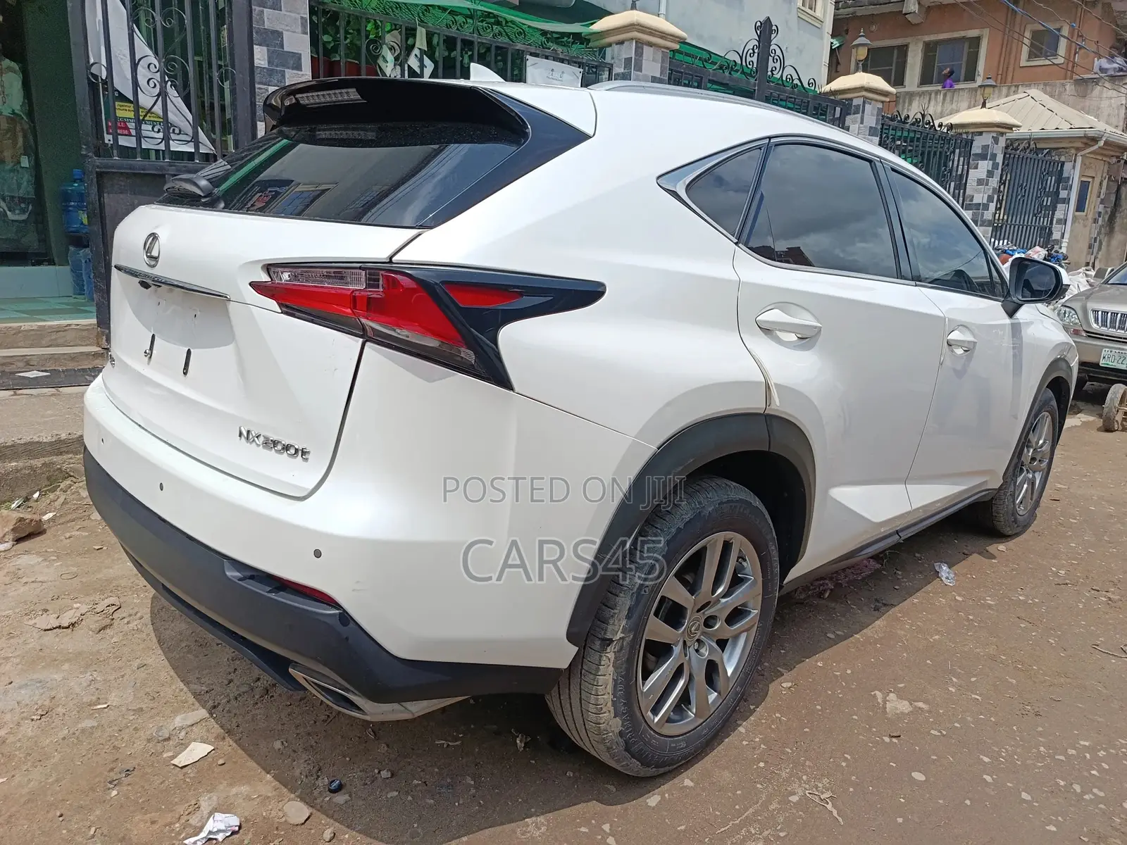 Lexus NX 2018 White