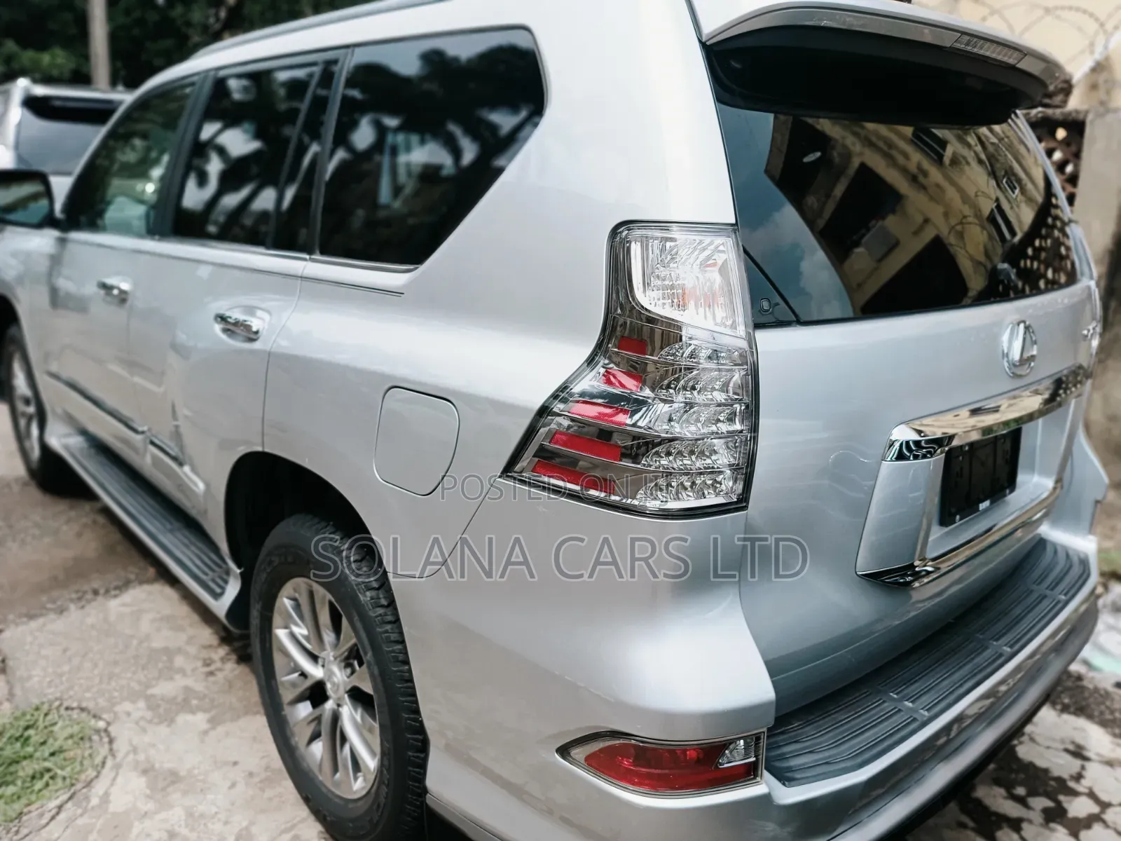 Lexus GX 2018 Silver