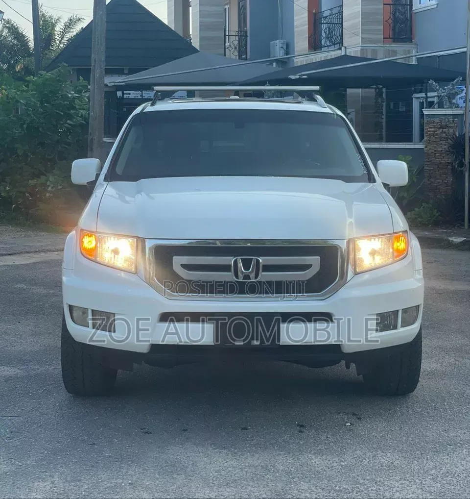 Honda Ridgeline 2011 White