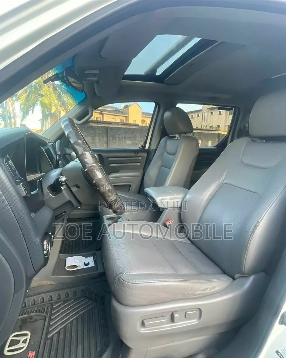 Honda Ridgeline 2011 White