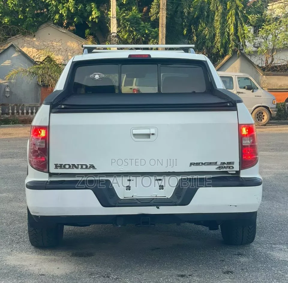 Honda Ridgeline 2011 White